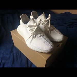 Yeezy Boost V2 “Cream”